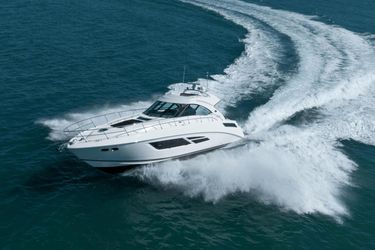 54' Sea Ray 2017 Yacht For Sale